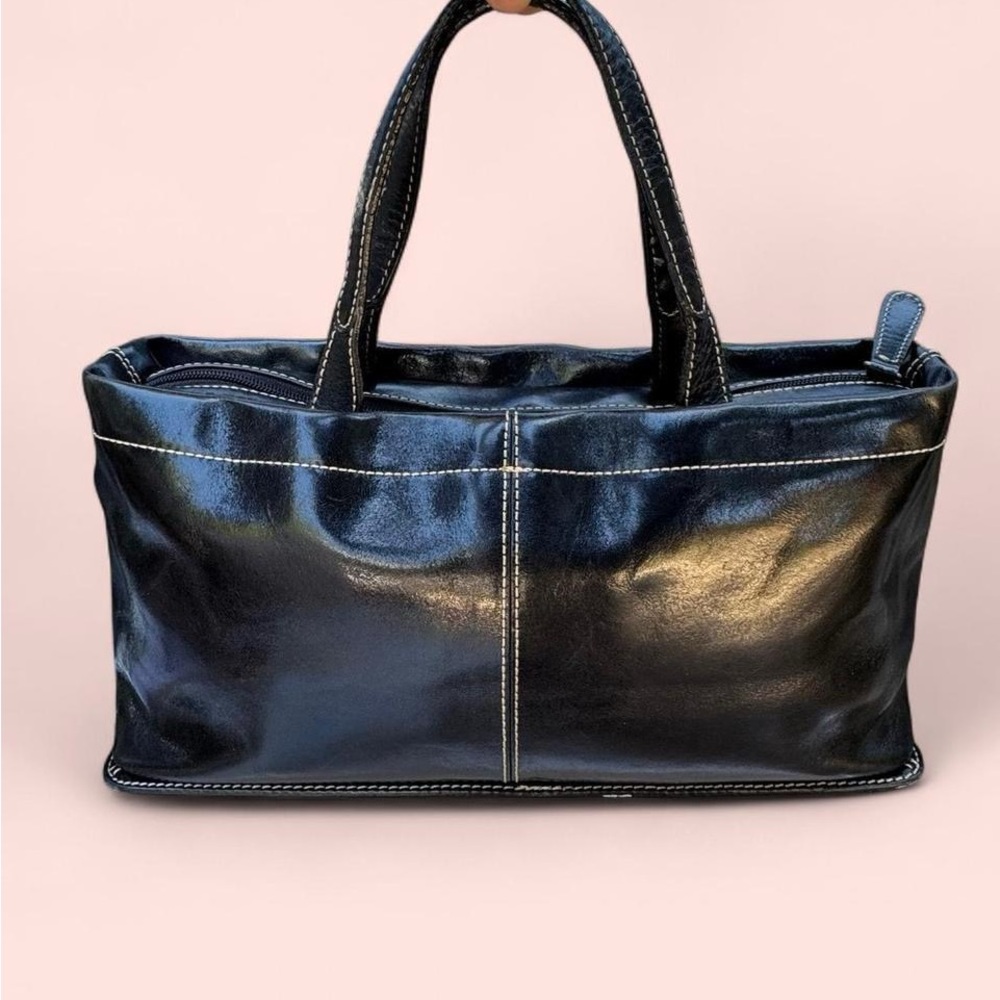 Y2K Kenneth Cole Black Leather Handbag With Stitching